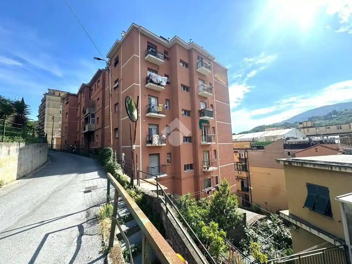 Appartamento in vendita a Genova