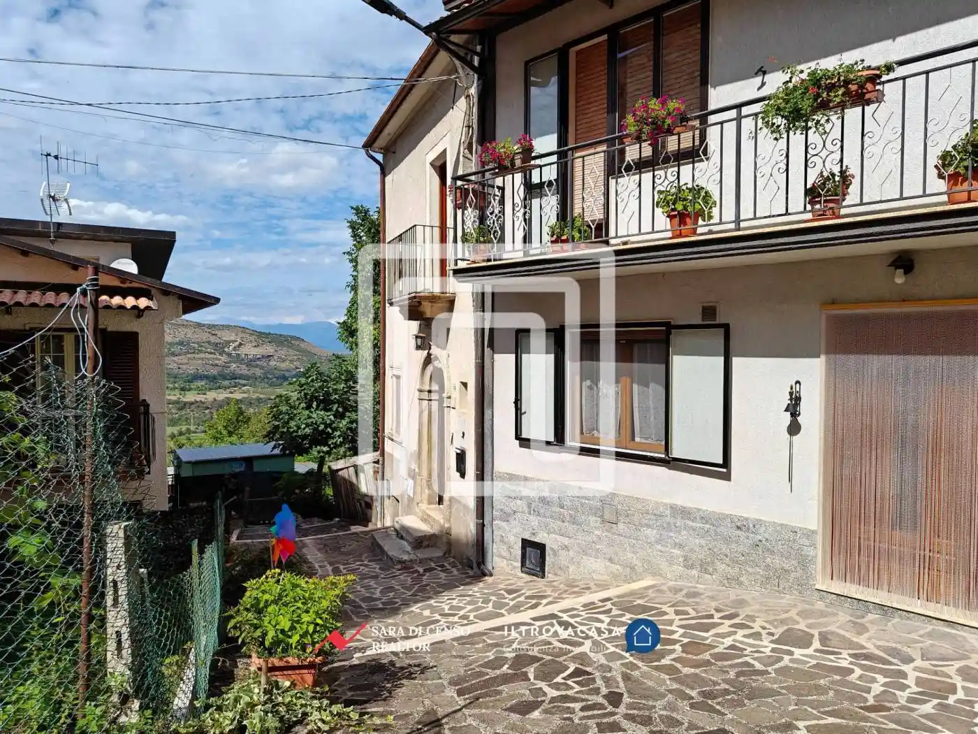 Casa indipendente in vendita a Bugnara
