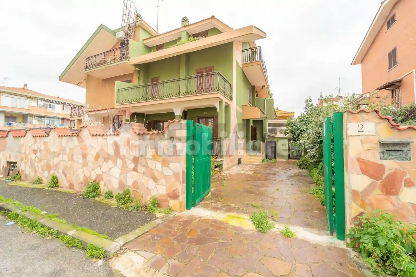Villa - foto 2