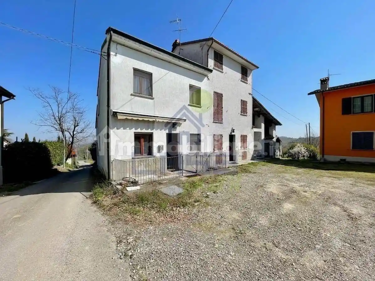 Casa indipendente in vendita a Stradella