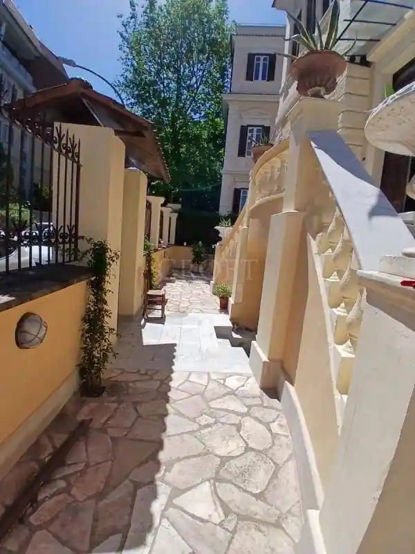 Villa in affitto a Roma
