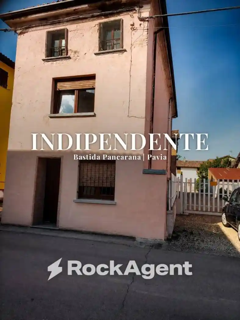 Villa in vendita a Bastida Pancarana
