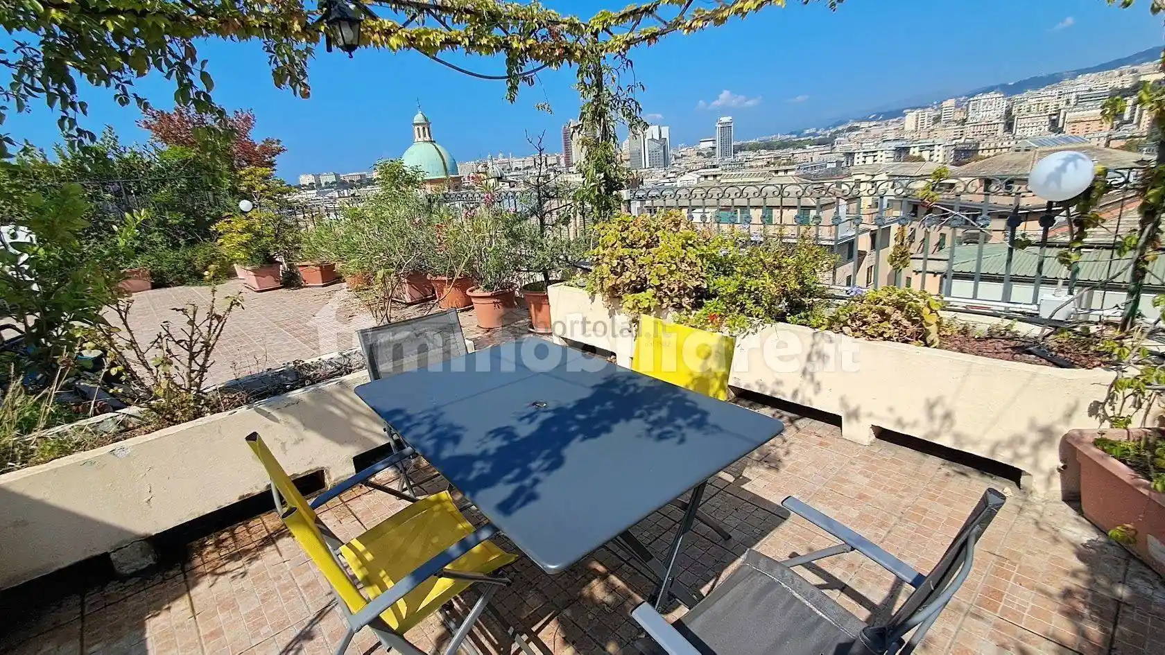 Appartamento in vendita a Genova