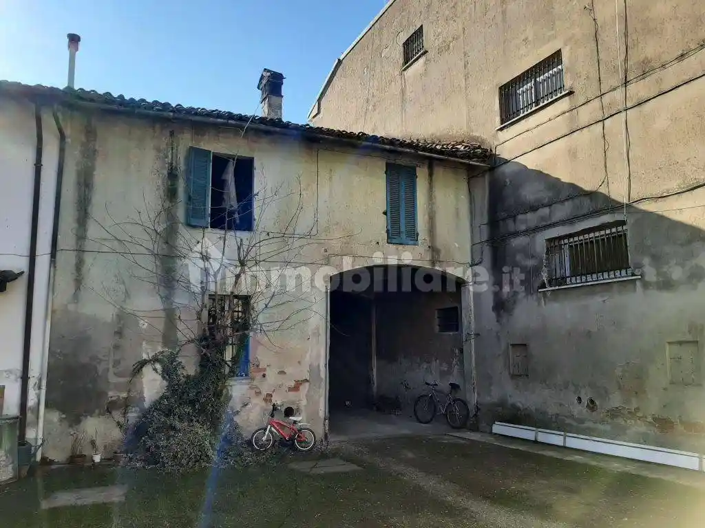 Villetta a schiera in vendita a Guardamiglio
