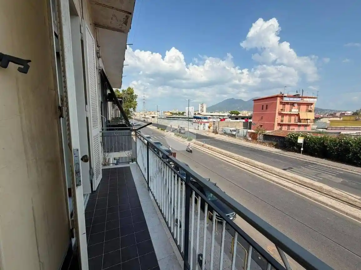 Appartamento in vendita a Napoli