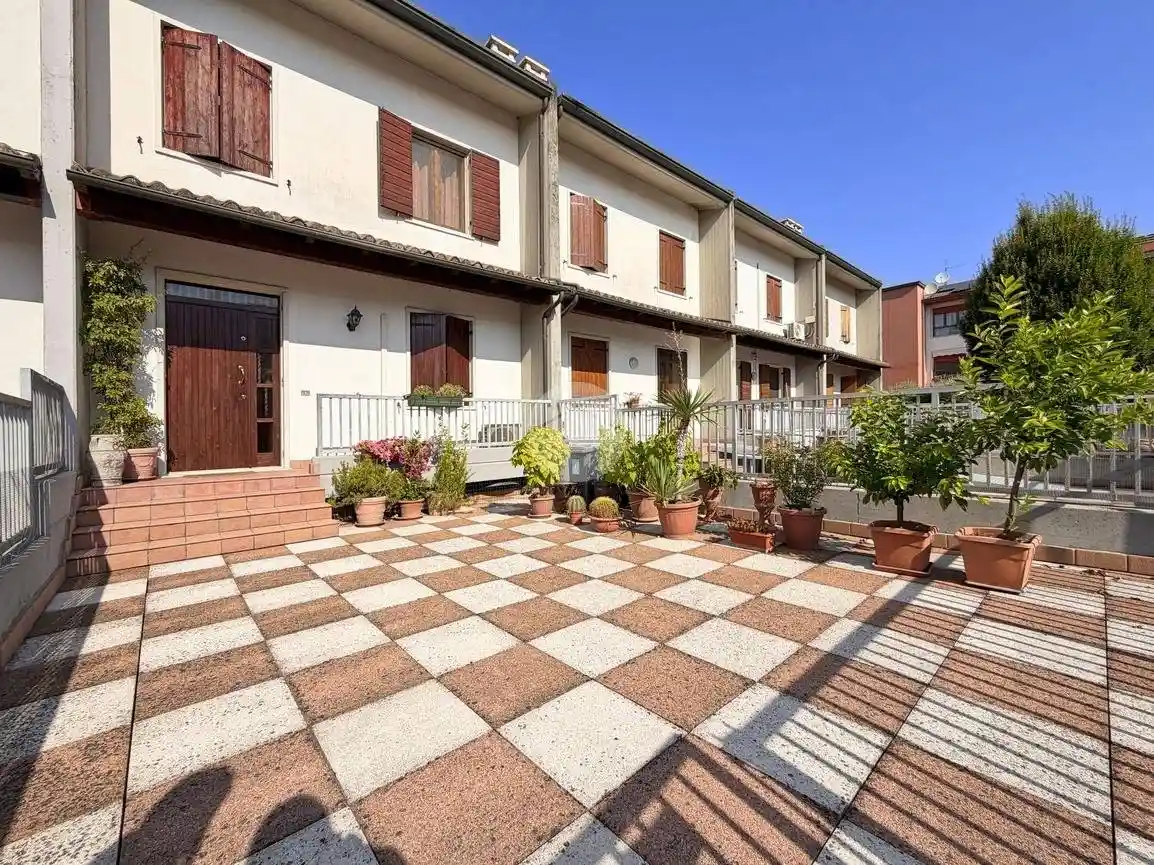 Villetta a schiera in vendita a Zevio