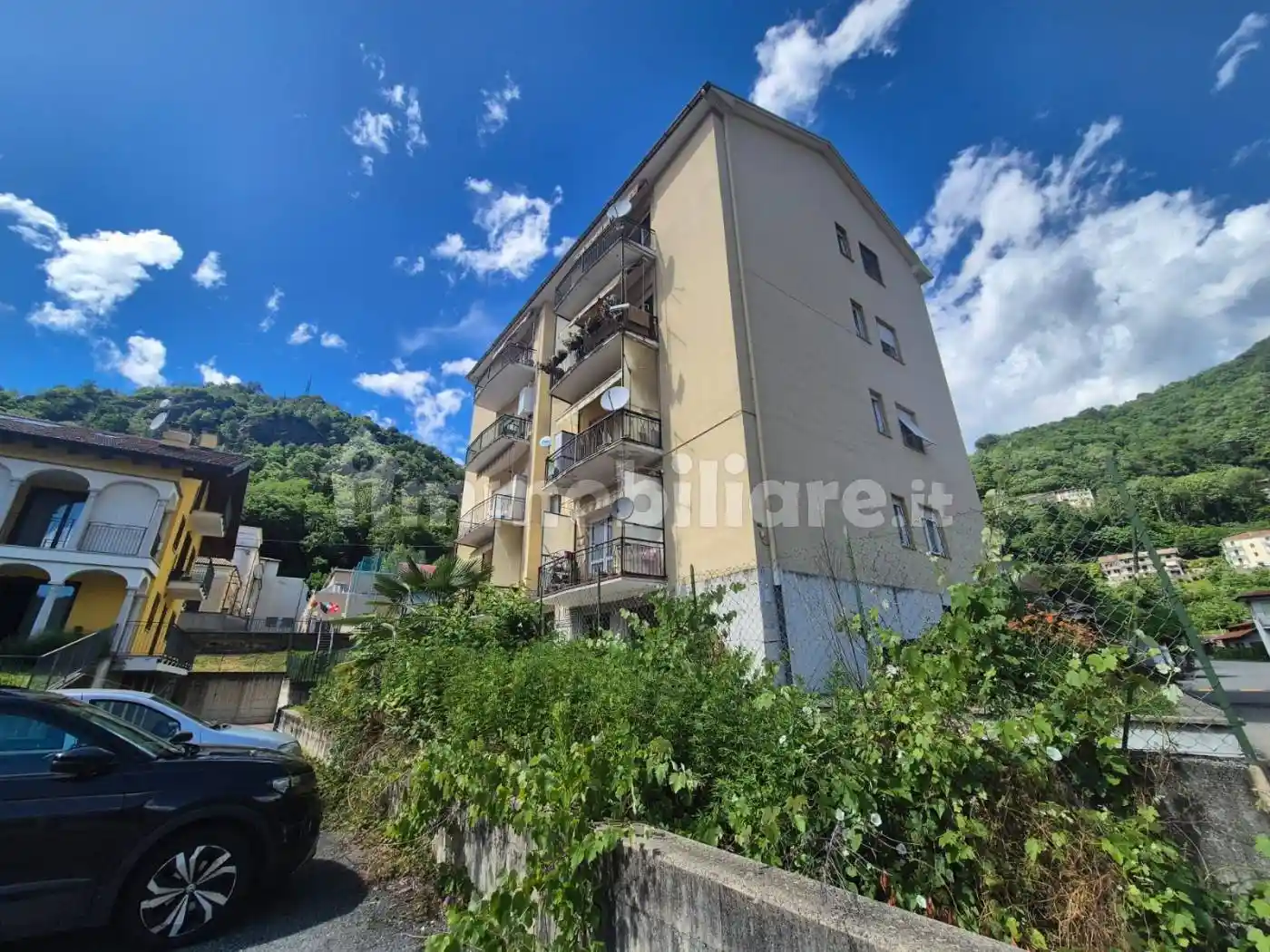 Appartamento in vendita a Varallo