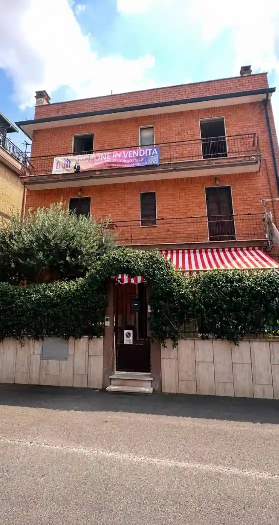 Appartamento in vendita a Guidonia Montecelio