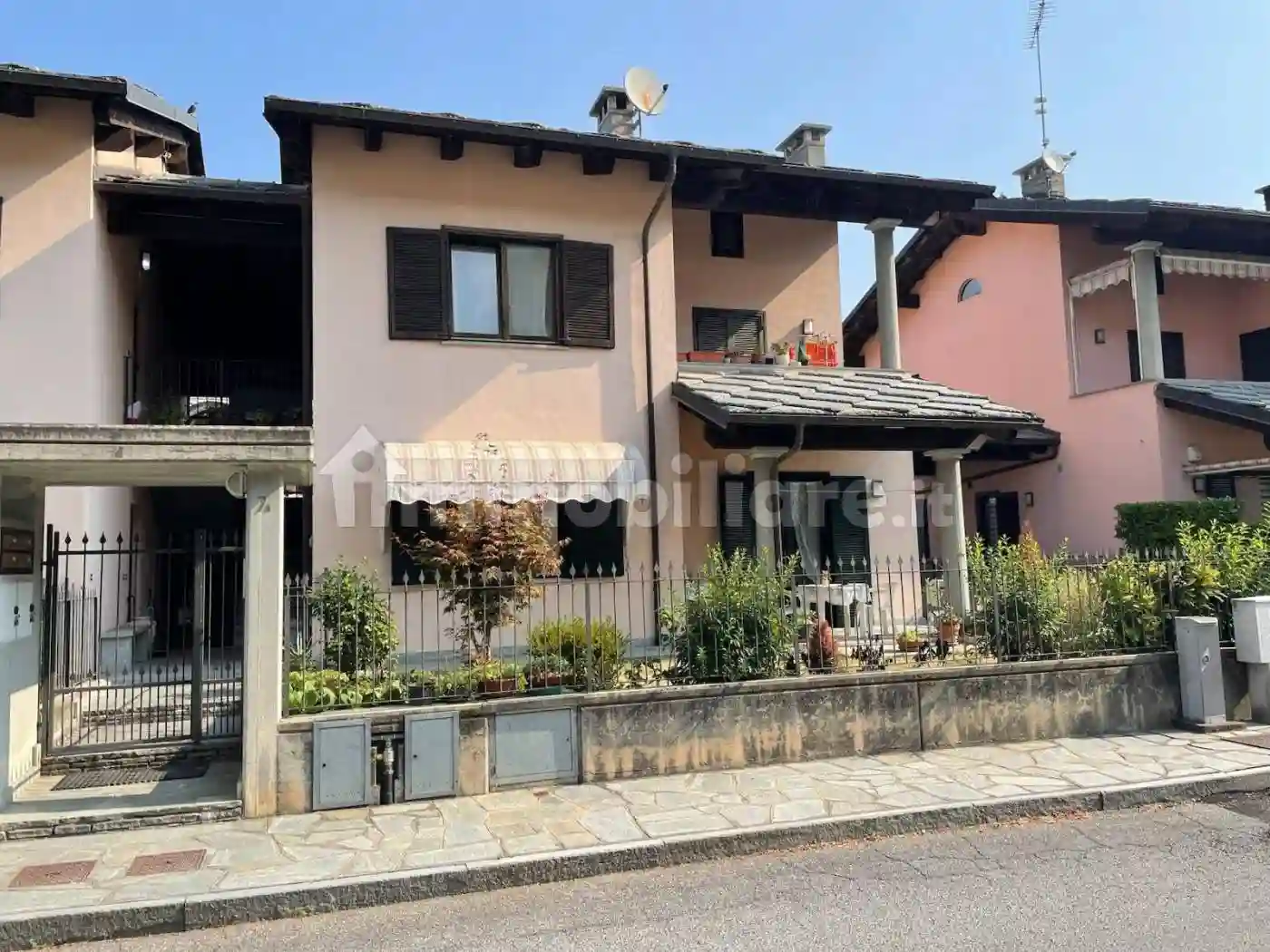 Villa - foto 2