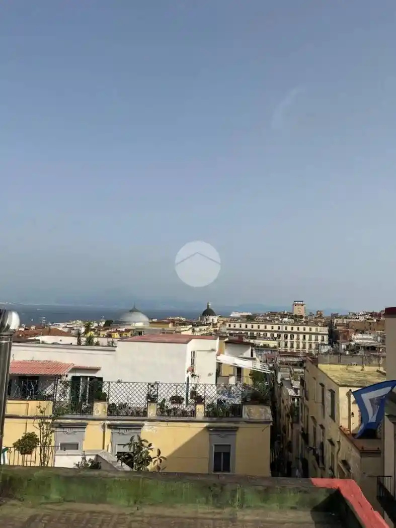 Appartamento in affitto a Napoli