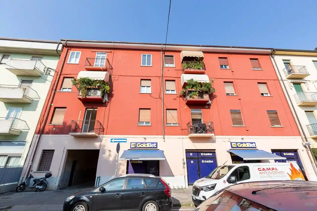 Appartamento in vendita a Verona