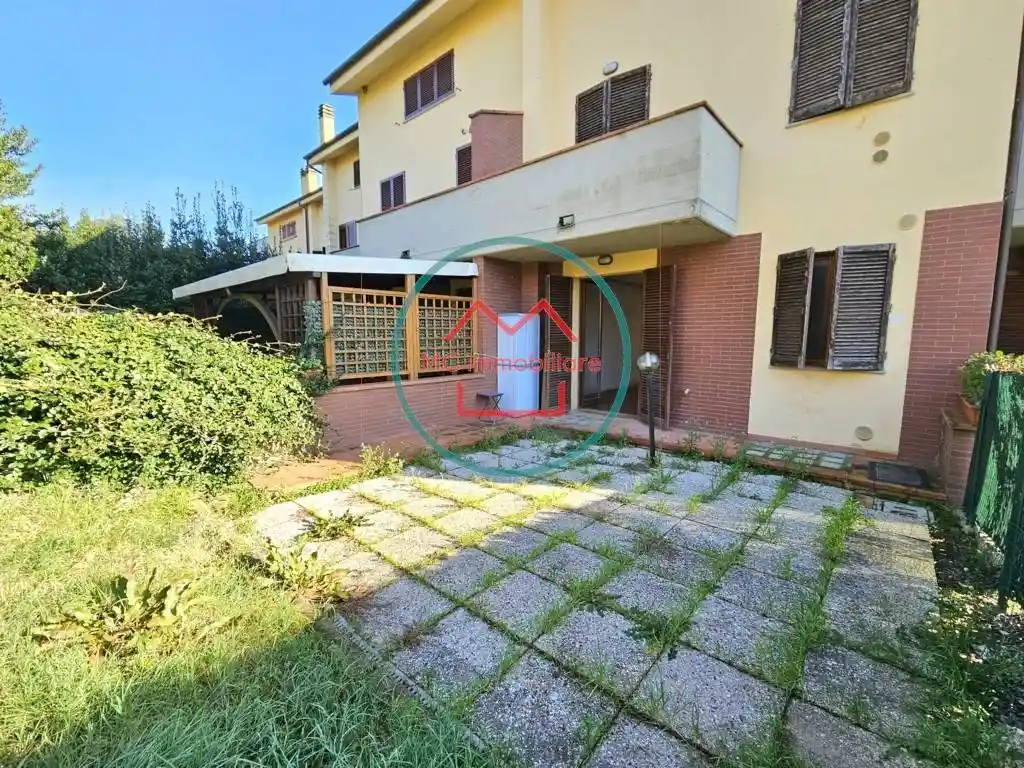 Villetta a schiera in vendita a Montecatini-Terme