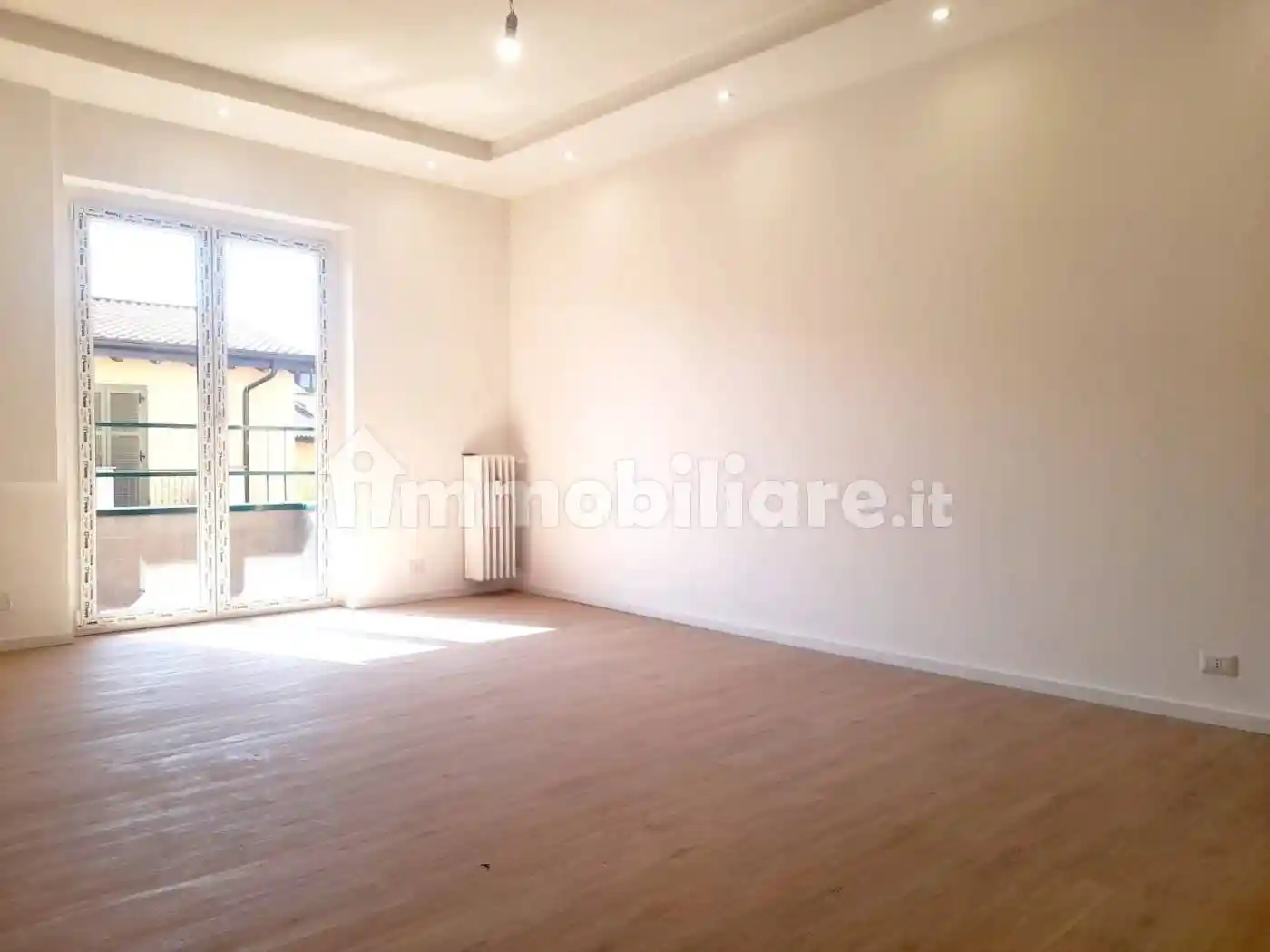 Appartamento in vendita a Vanzago