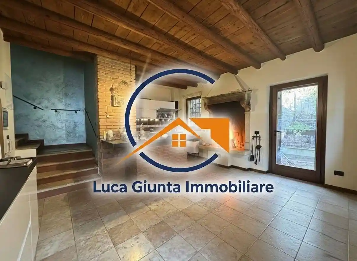 Casa indipendente in vendita a Verona