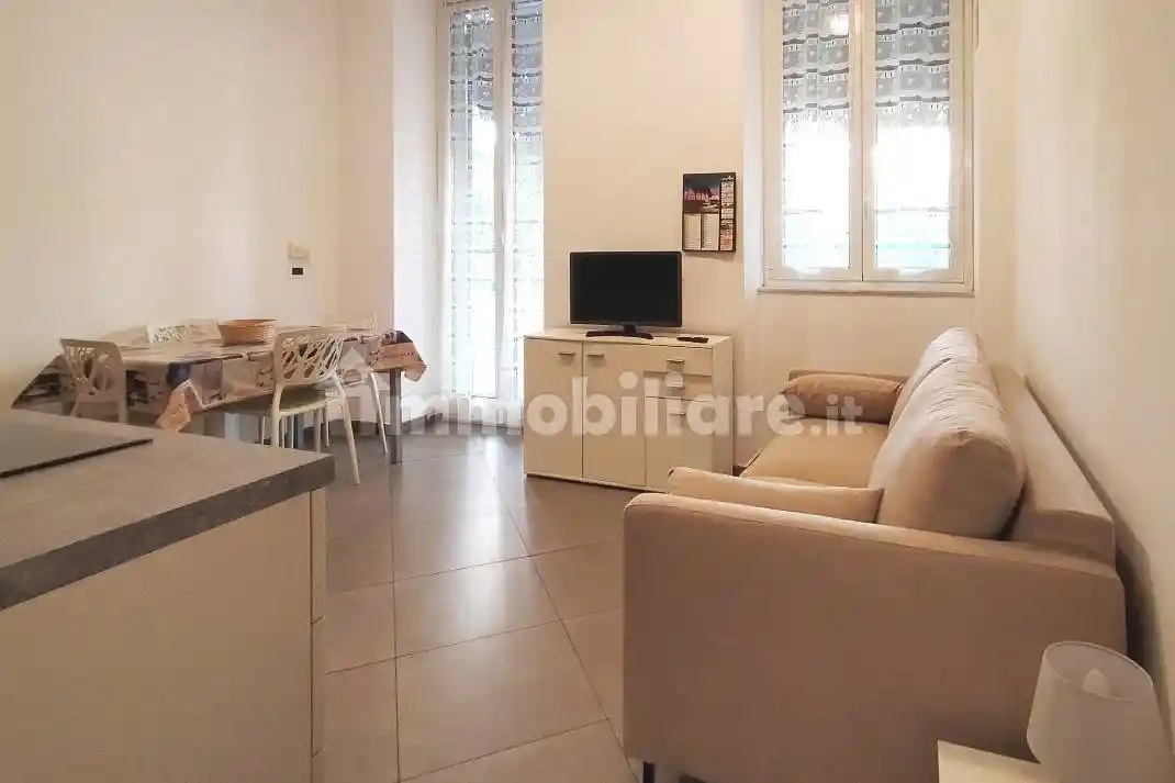Appartamento in affitto a Albisola Superiore