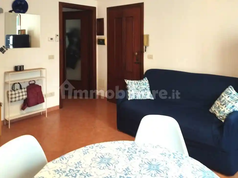 Appartamento in affitto a Albisola Superiore