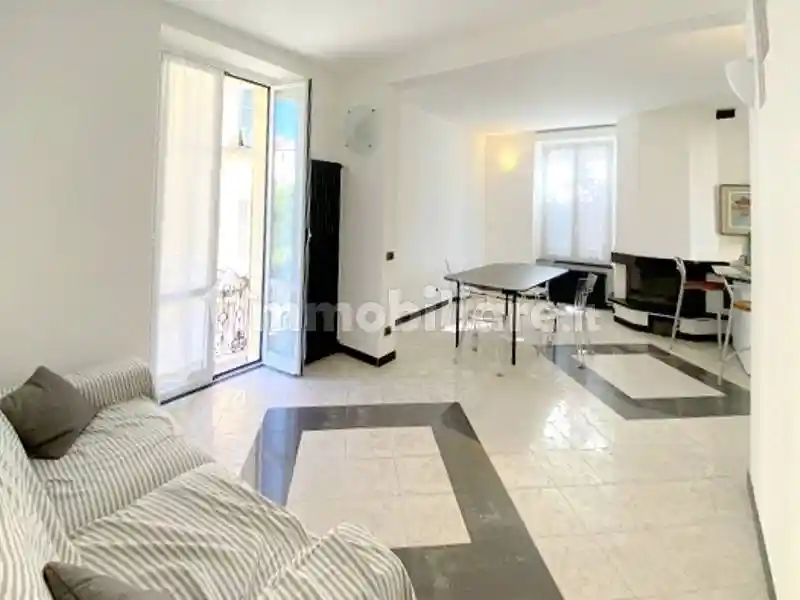 Appartamento in vendita a Savona