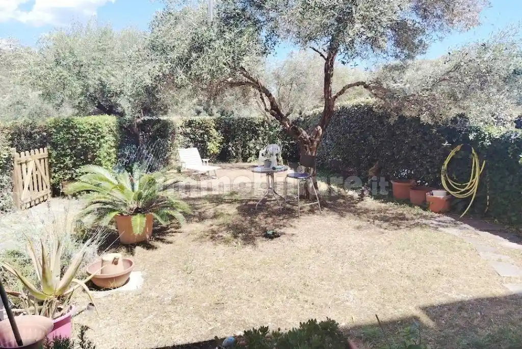 Appartamento in vendita a Albisola Superiore