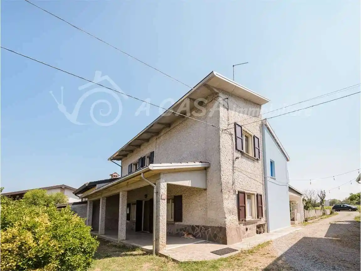 Casa indipendente in vendita a Noceto