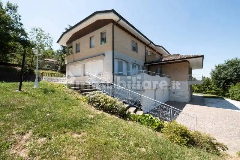 Villa in vendita a San Lazzaro di Savena