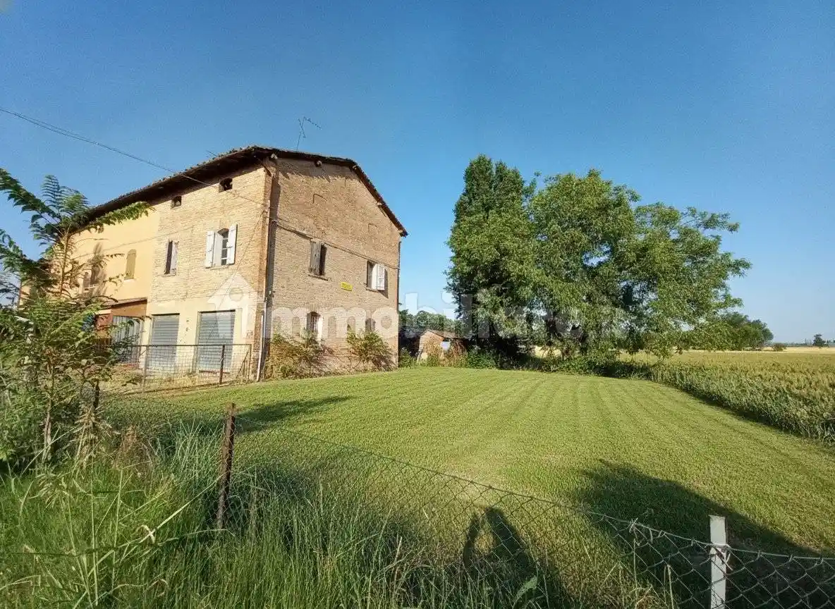 Rustico - Casale in vendita a Sala Bolognese