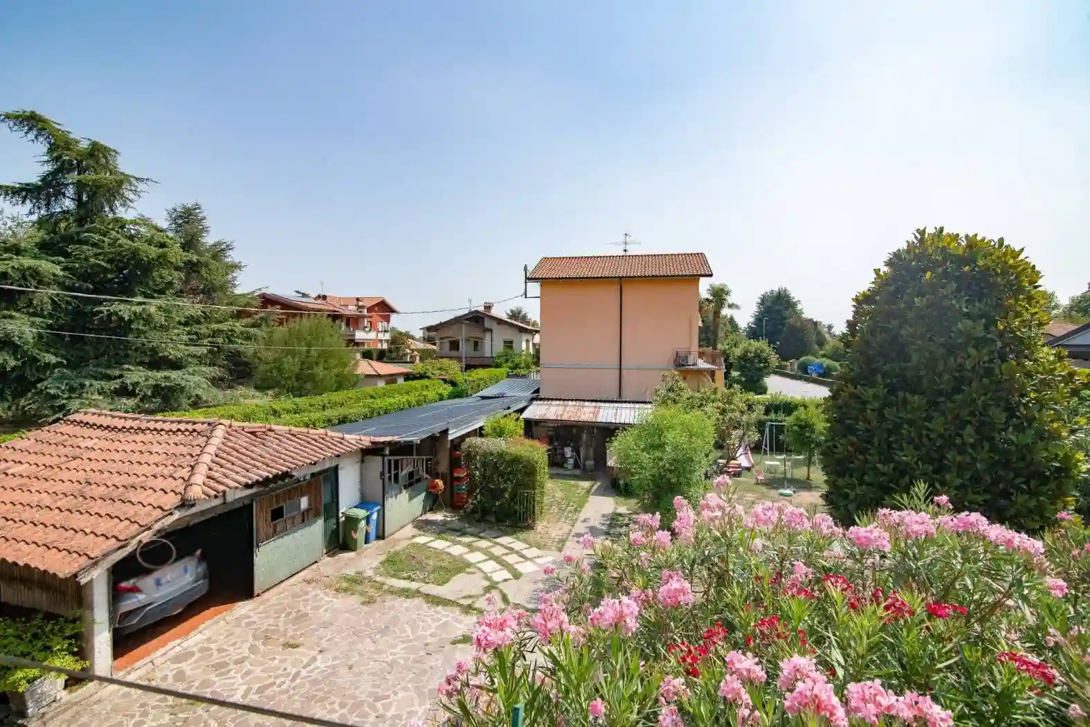 Villa - foto 2