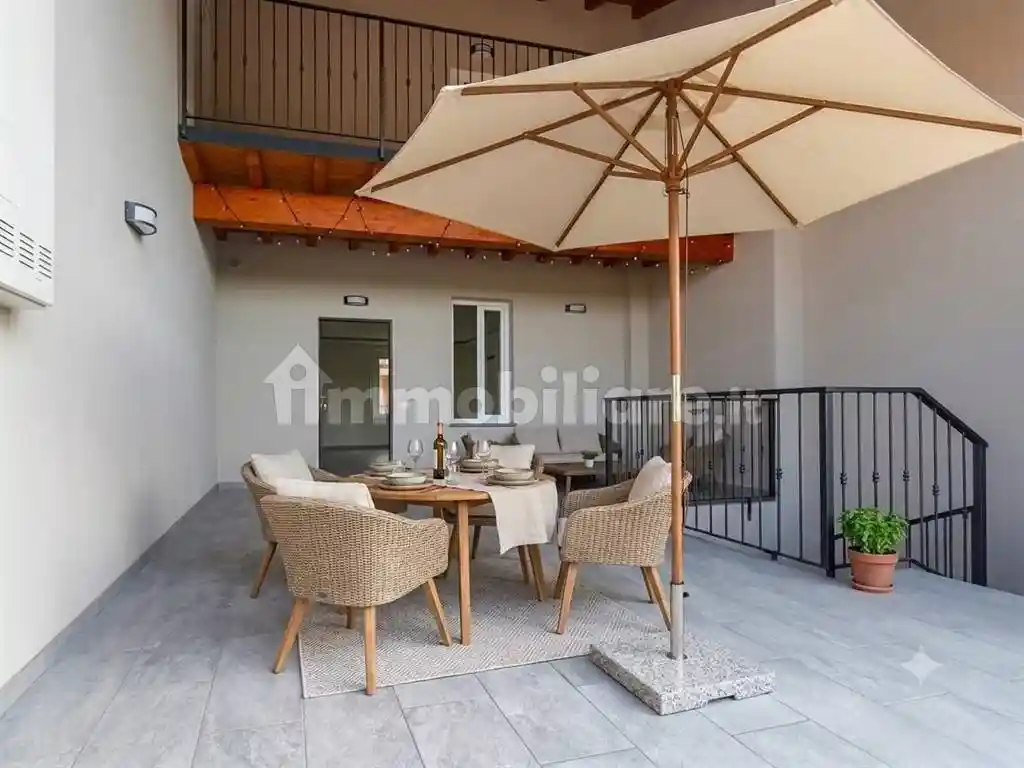 Casa indipendente in vendita a Calcio