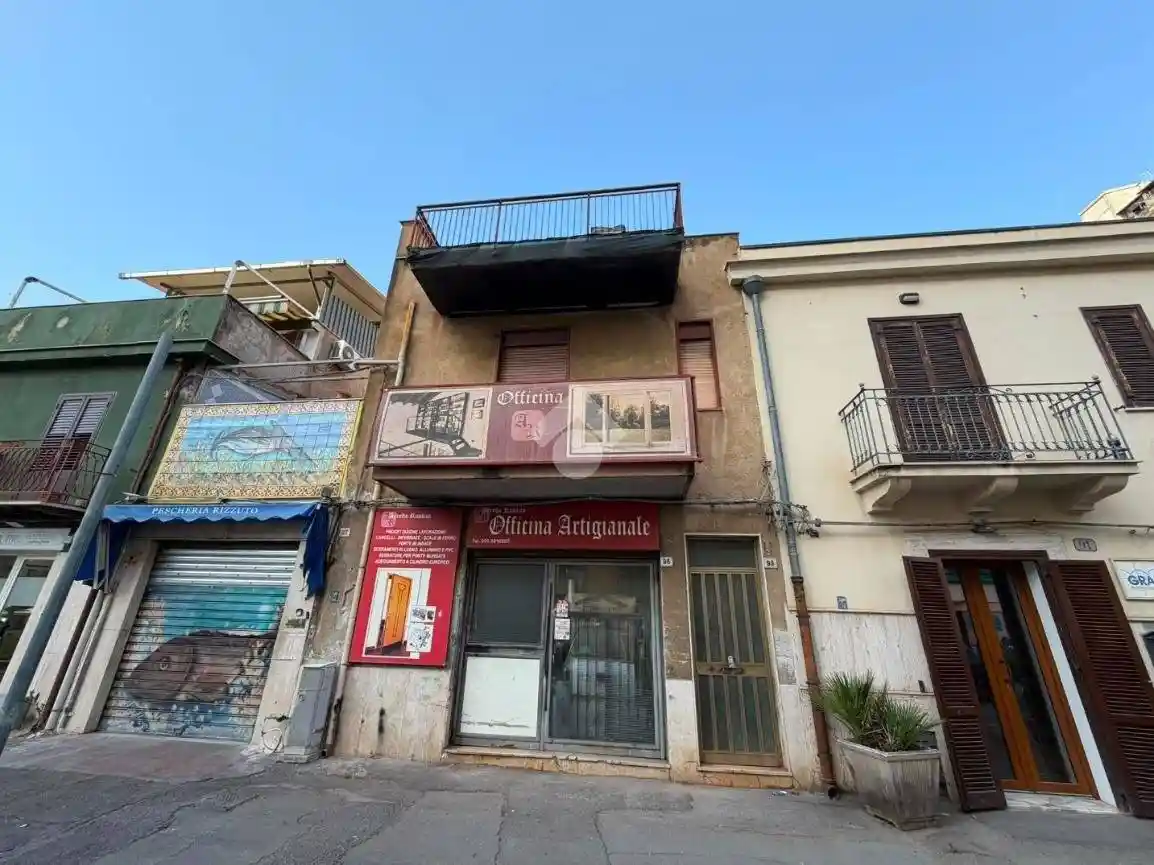 Appartamento in vendita a Palermo