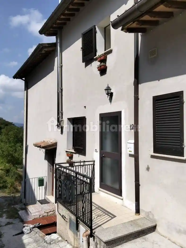 Casa indipendente in vendita a Nocera Umbra
