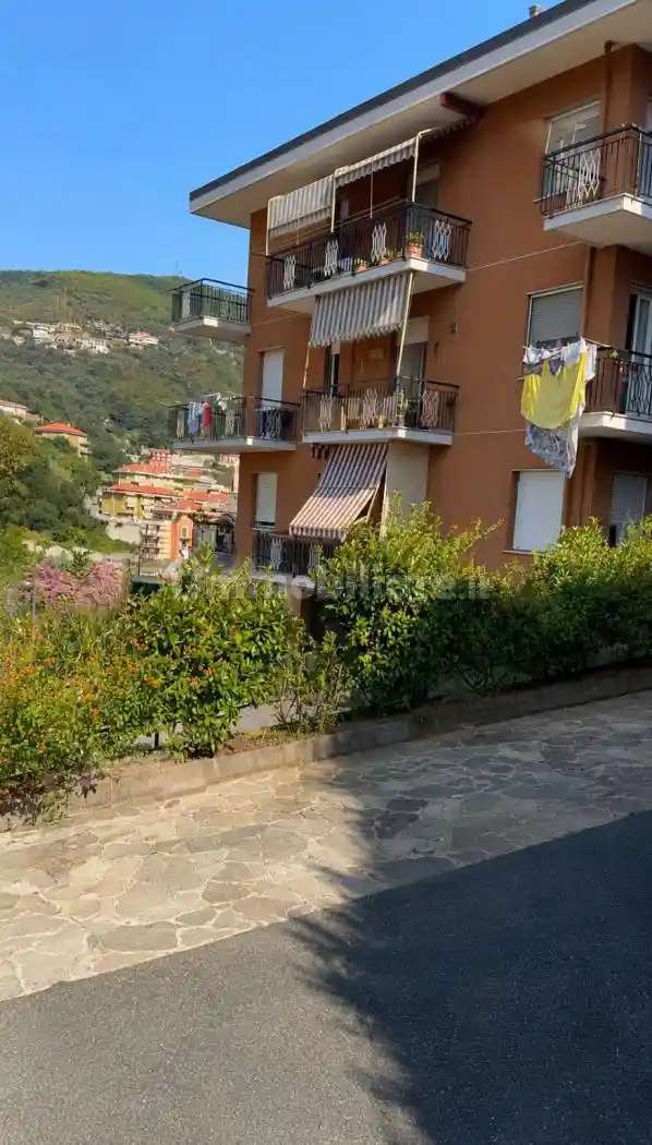 Appartamento in vendita a Varazze