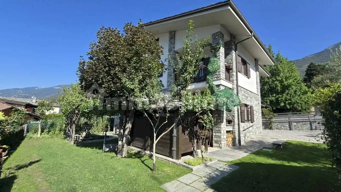 Villa in vendita a Saint-Christophe
