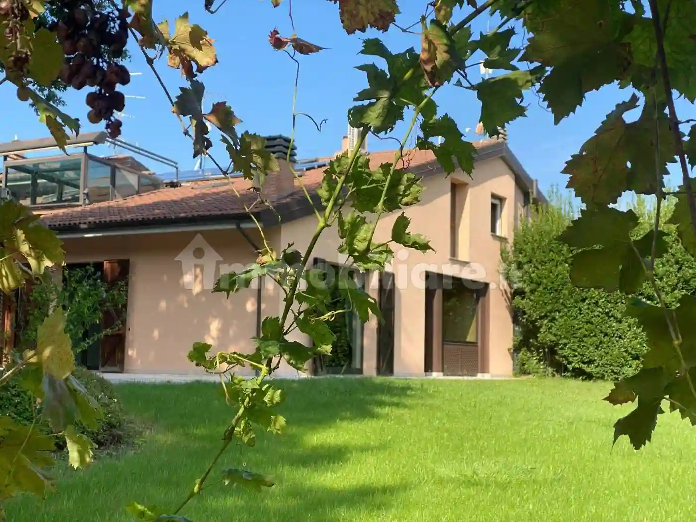 Villa - foto 2