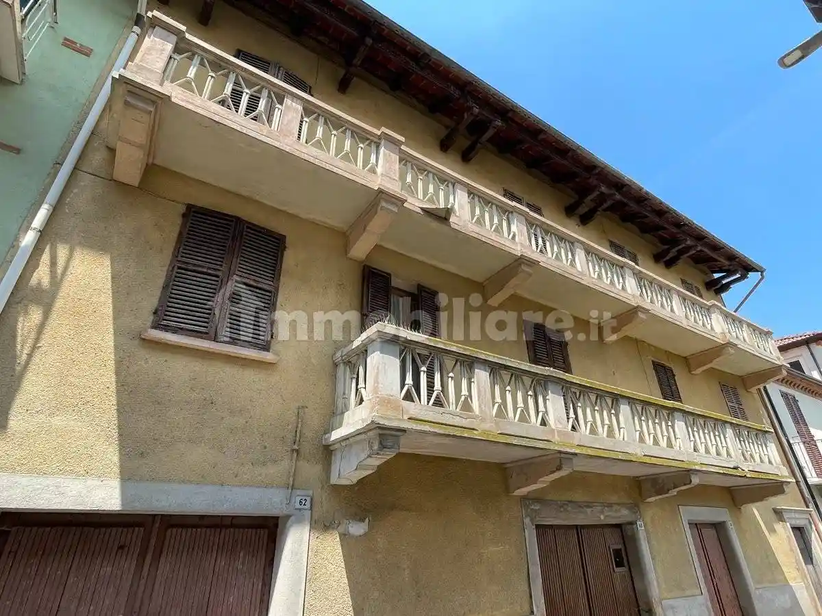 Rustico - Casale in vendita a Cortemilia