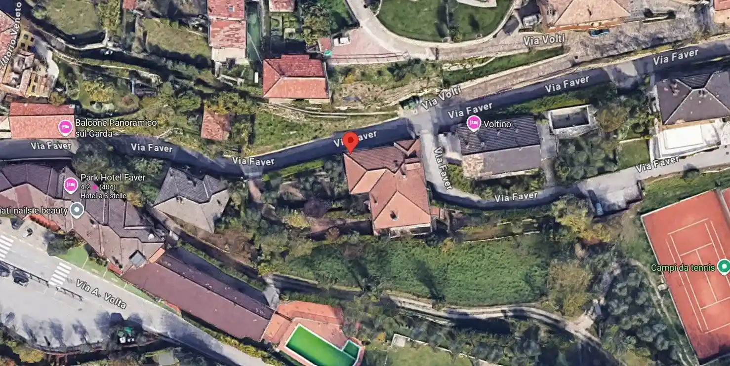 Villa in vendita a Tremosine sul Garda