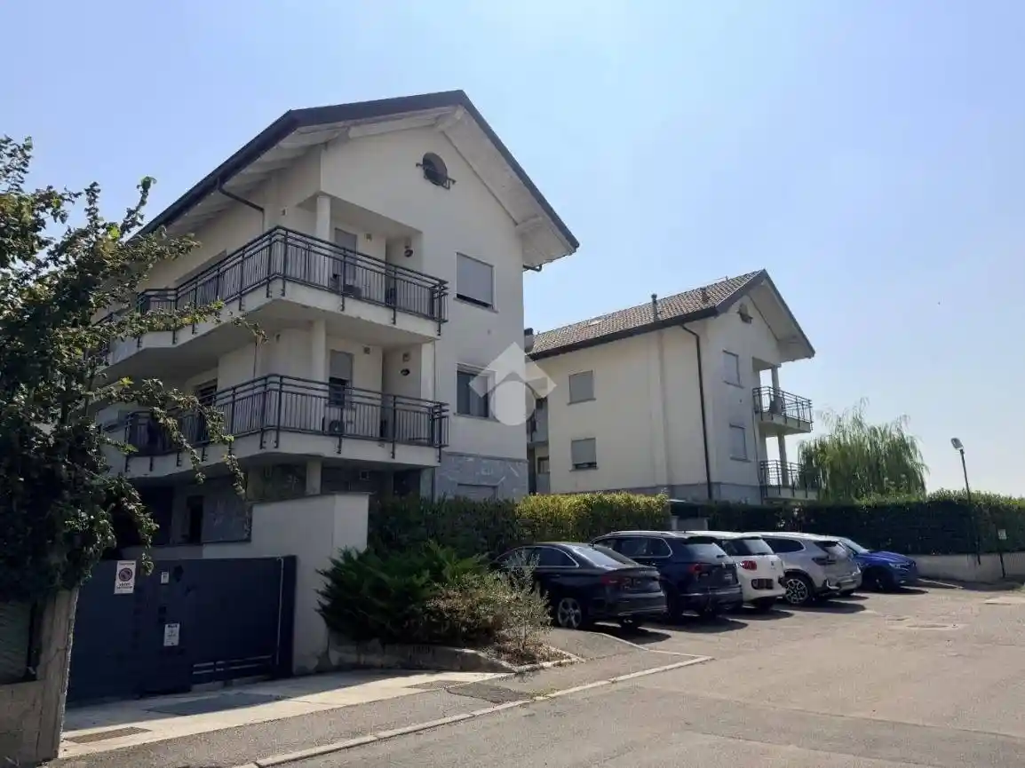 Appartamento in vendita a Monza