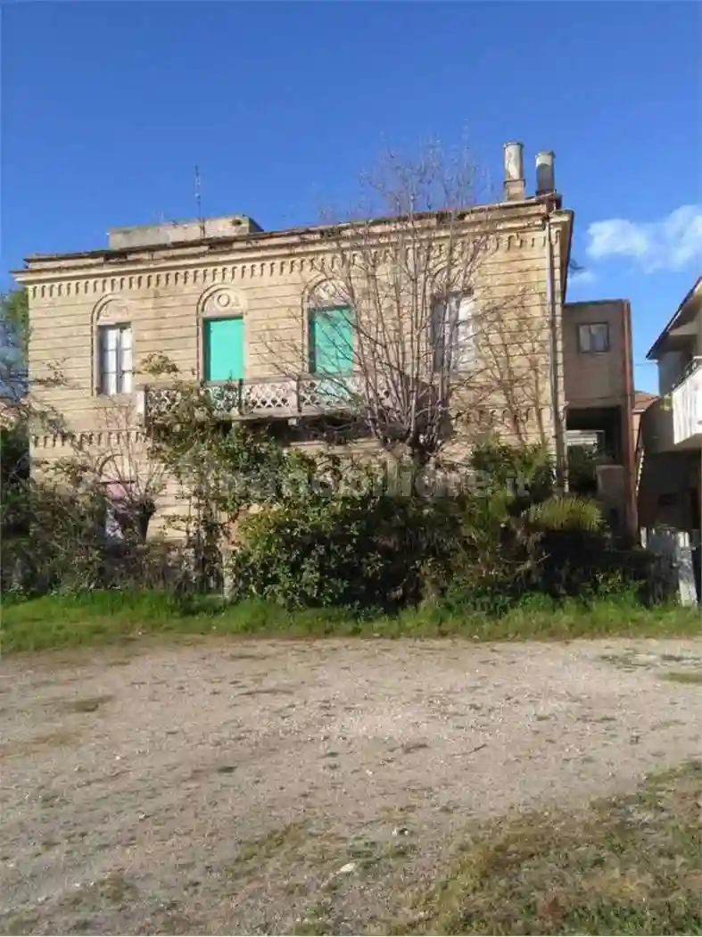 Palazzo - Edificio - foto 2