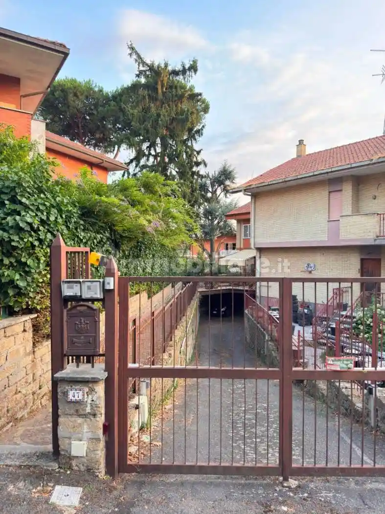 Villa in vendita a Grottaferrata