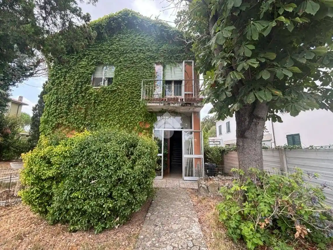 Casa indipendente in vendita a Russi