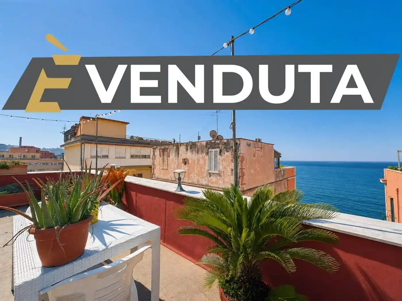 Appartamento in vendita a Napoli