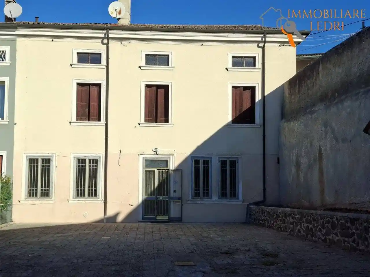 Rustico - Casale in vendita a Gambellara