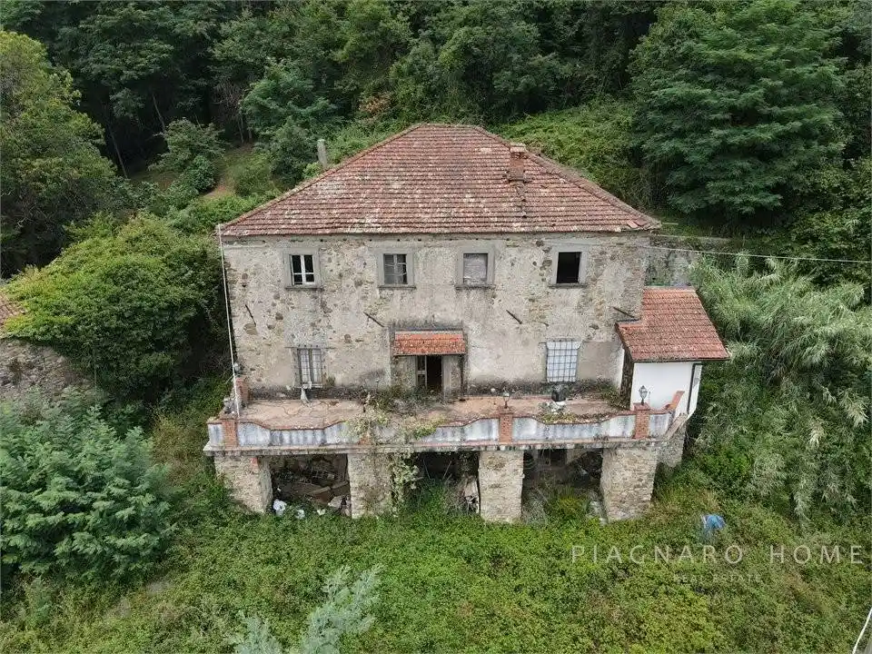 Rustico - Casale in vendita a Pontremoli