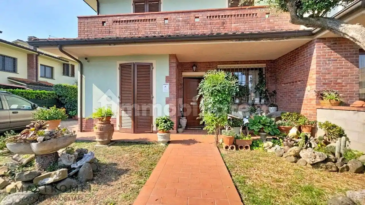 Villa in vendita a Altopascio