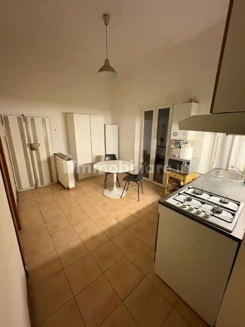 Appartamento in affitto a Pisa