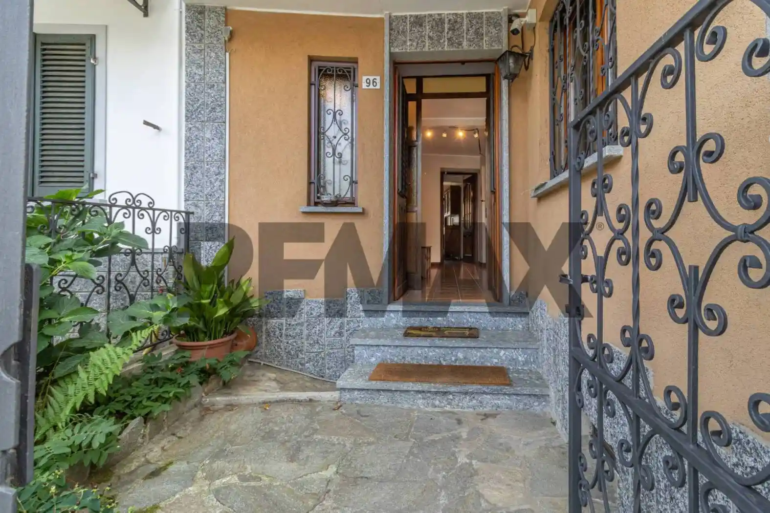 Casa indipendente in vendita a Sala Biellese