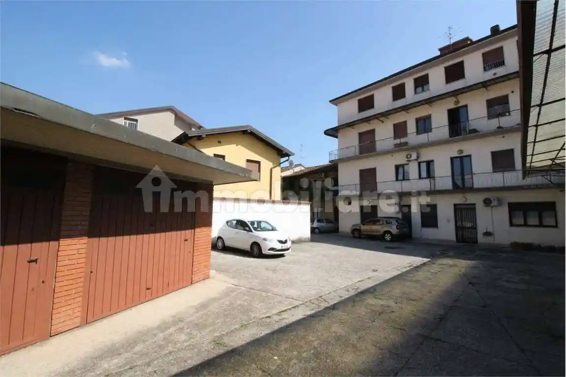 Appartamento in vendita a Madone