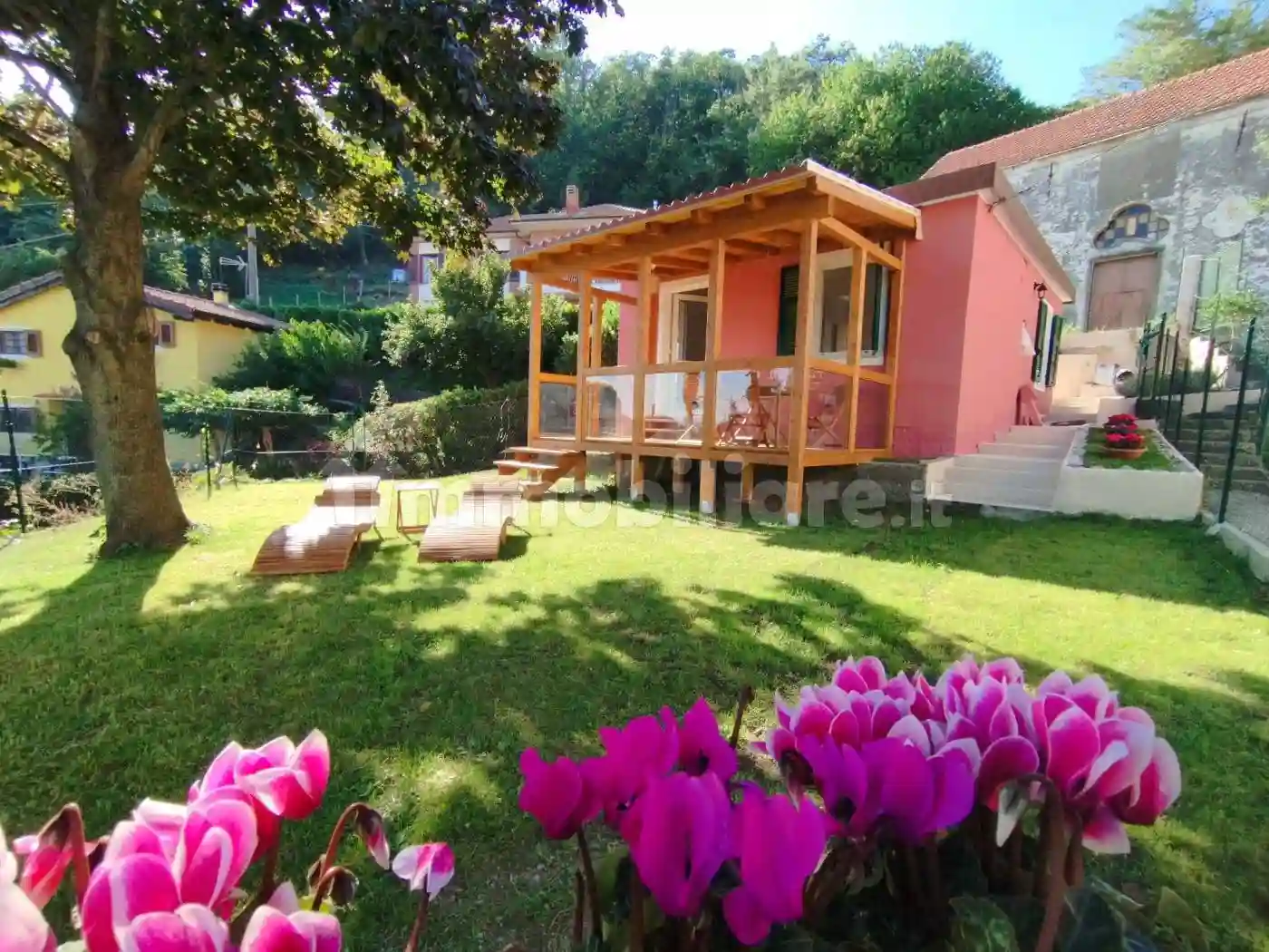 Villa - foto 2