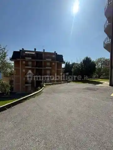 Appartamento in affitto a Roncola