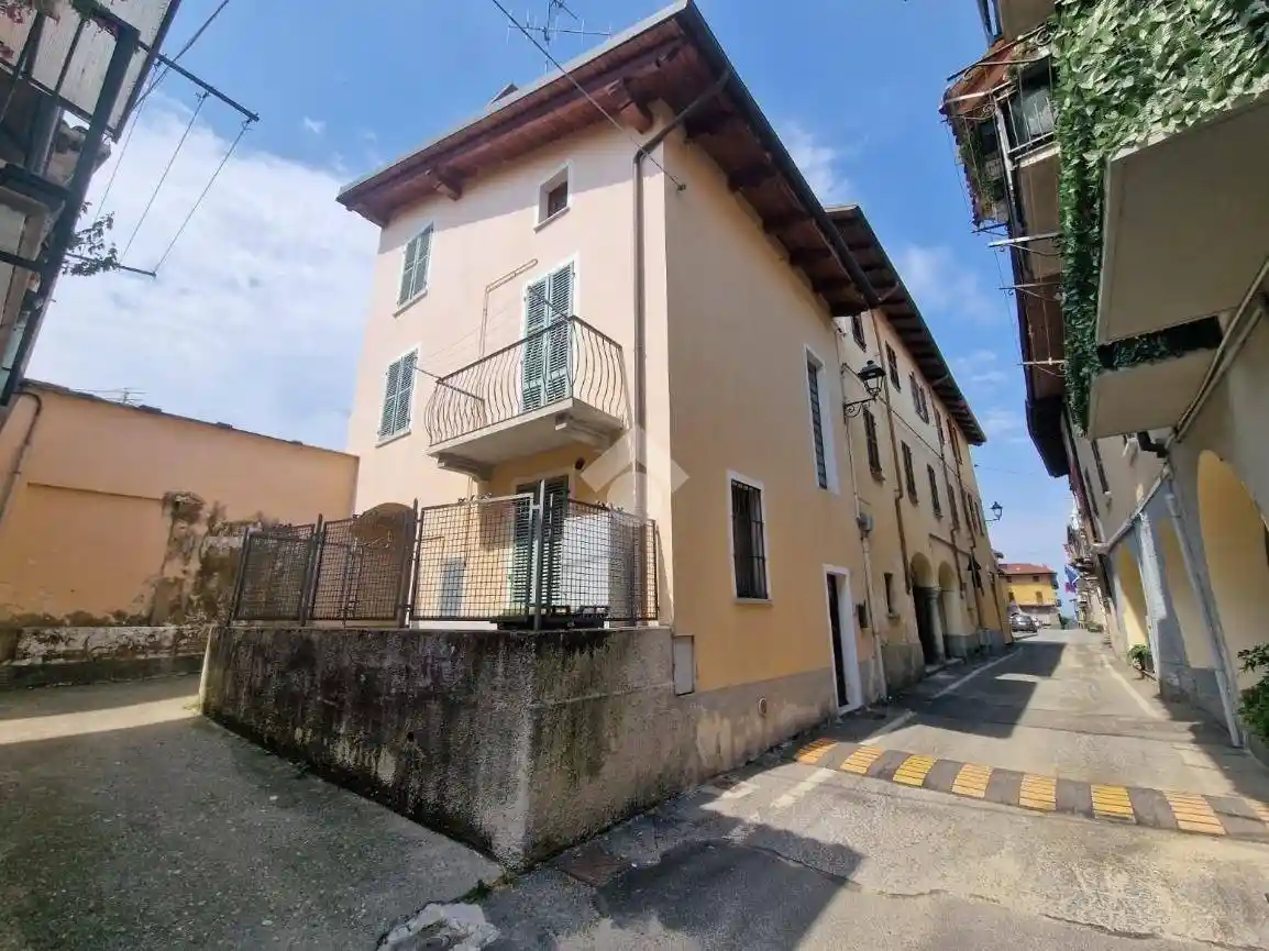 Casa indipendente in vendita a Gassino Torinese