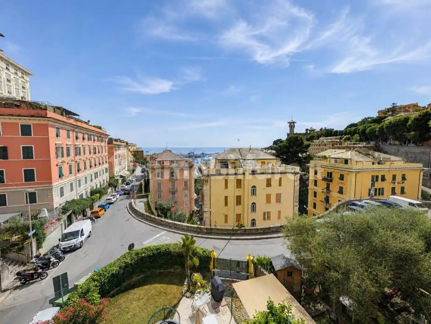 Appartamento in vendita a Genova