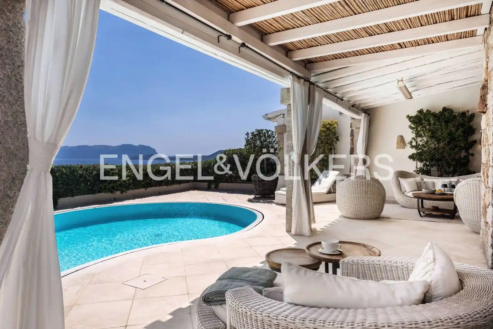 Villa in vendita a Olbia